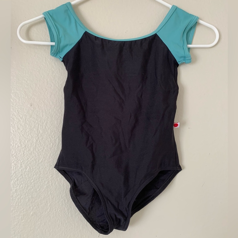 Yumiko ballet cap sleeve leotard girls 8